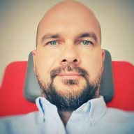 Avatar of tom anyz