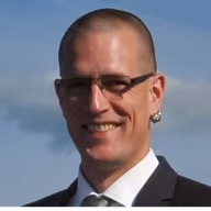 Avatar of Jörg Heinze